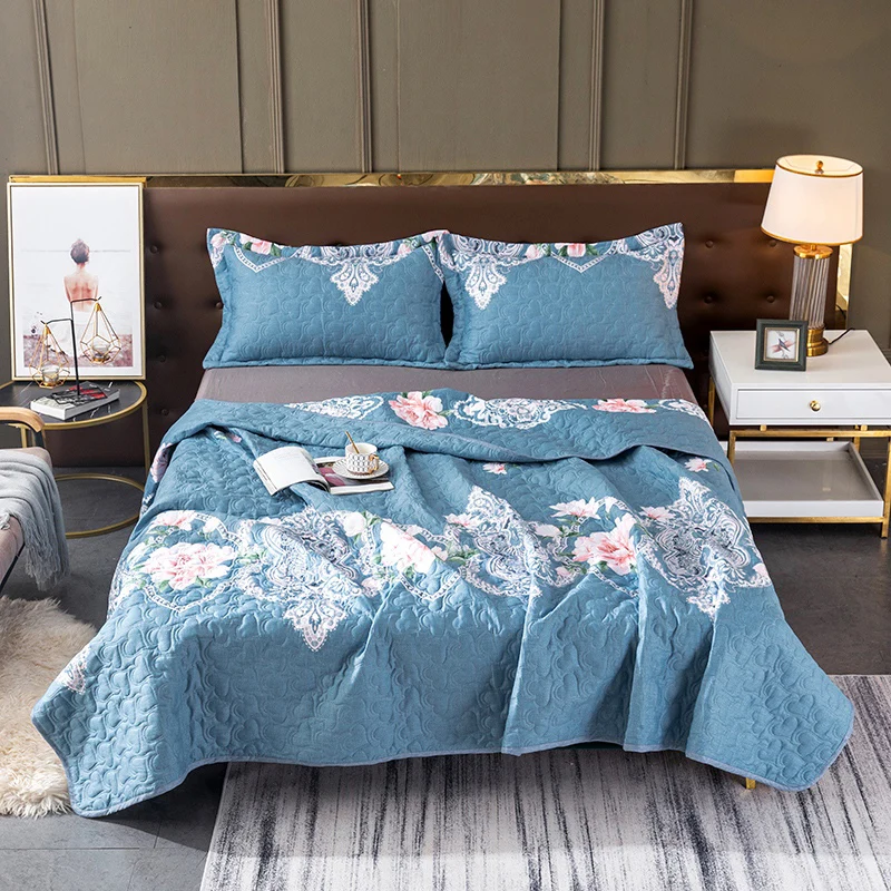 Hot Sale Floral Design Luxury Polyester Fabric Patchwork Bedding Kantha Quilts