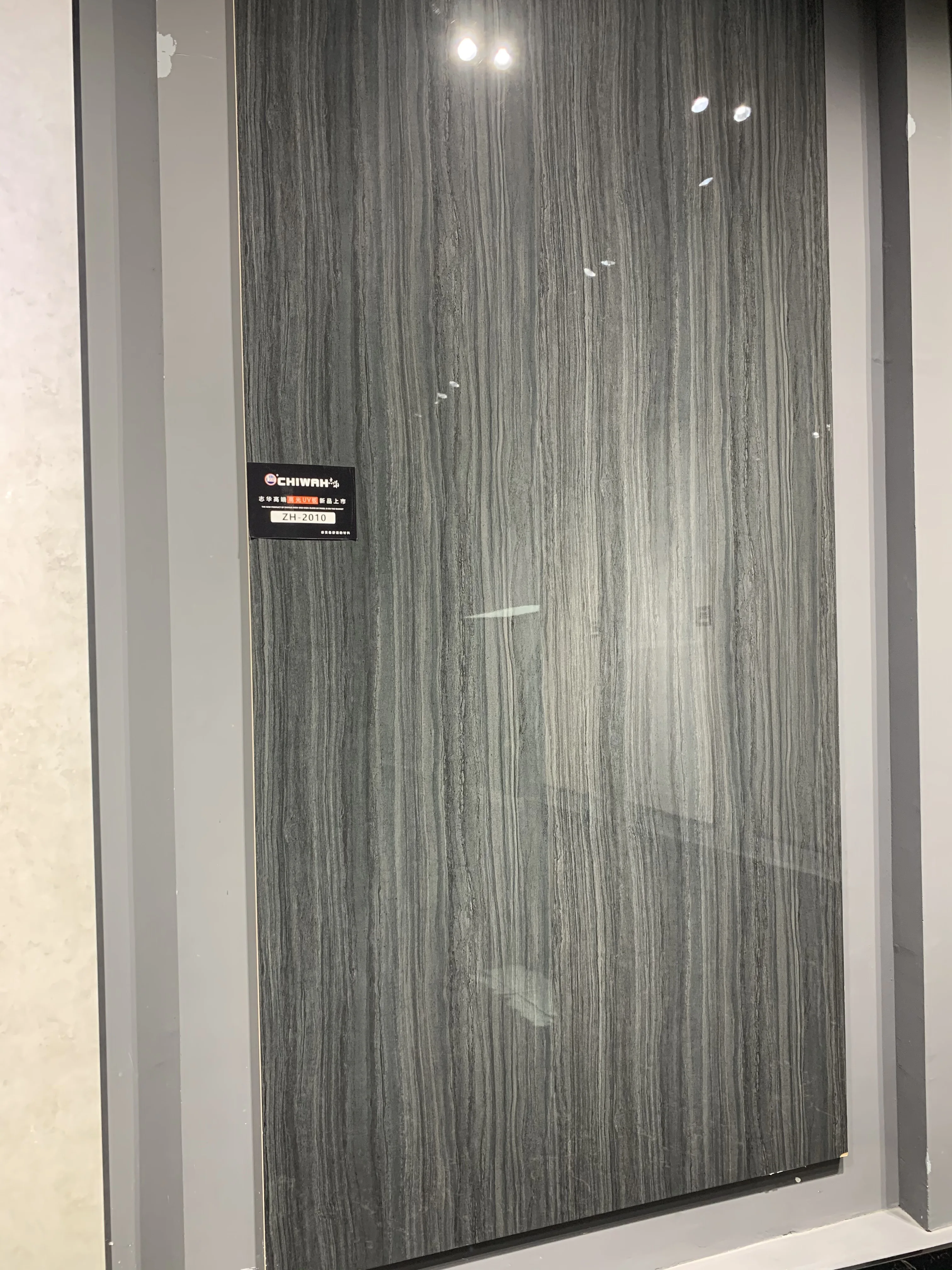 Foshan Manufacturer High Gloss Laminate Sheet for kitchen cabinet door usage