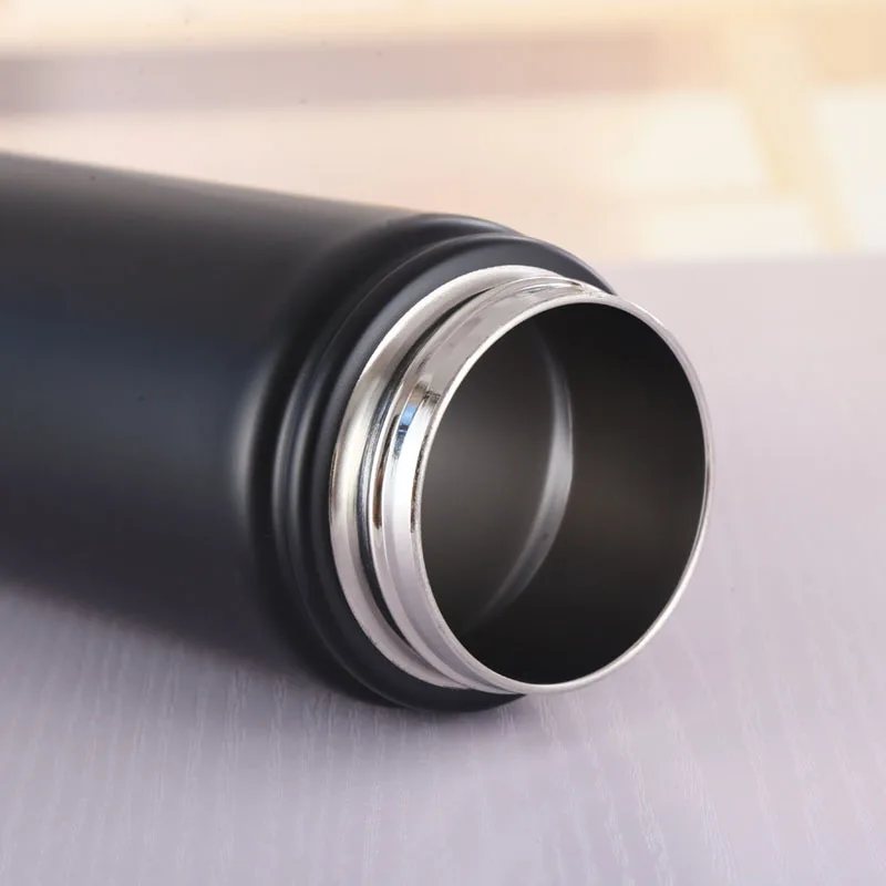 2020 factory direct sales European and American hot selling stainless steel sports bottle multi-bottle vacuum bottle mug