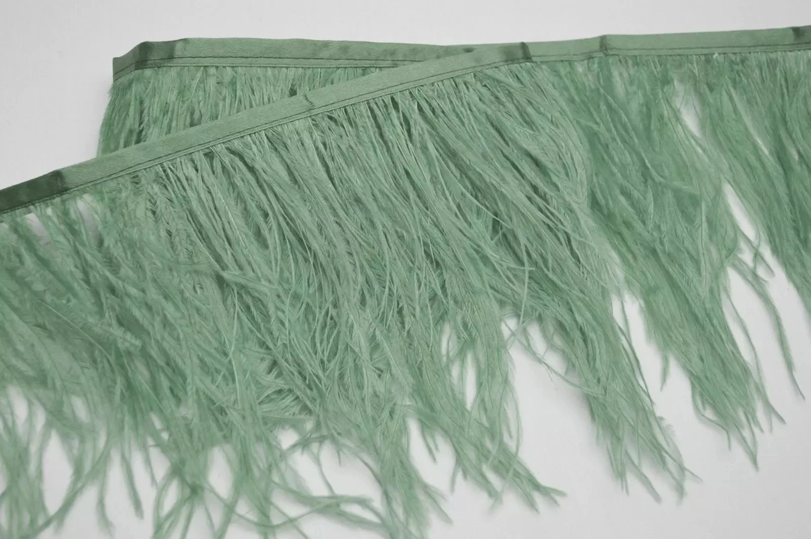 13-15cm Best Price Dyed Ostrich Feather Fringe Trim Lace For Garment Decoration Apparel Decor