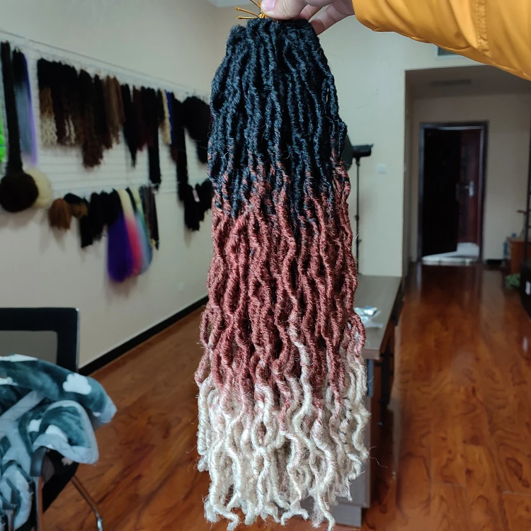 Оптовая продажа, частная торговая марка, 20 дюймов, Омбре, искусственная волна, цыганская богиня, лоскуты, синтетические волосы для женщин оптом