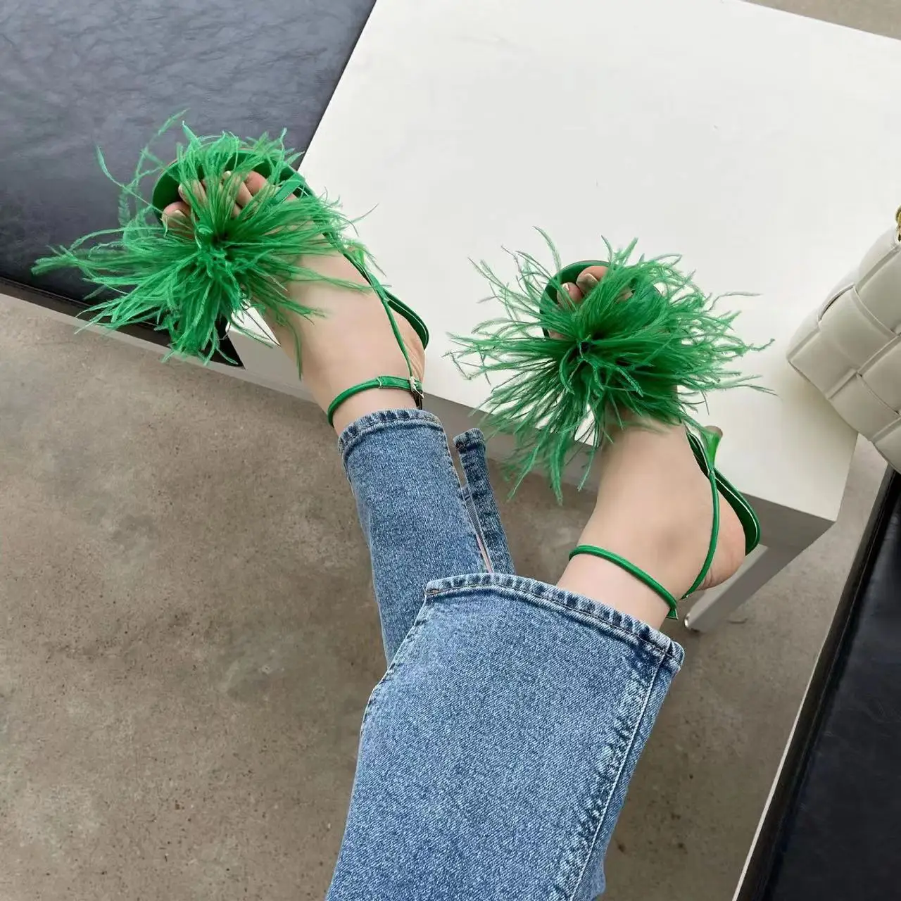 Thin Heel Cross Strap Women Sandals Pointed Open Toe Lace Up Summer Pumps Fashion Fur Sandals