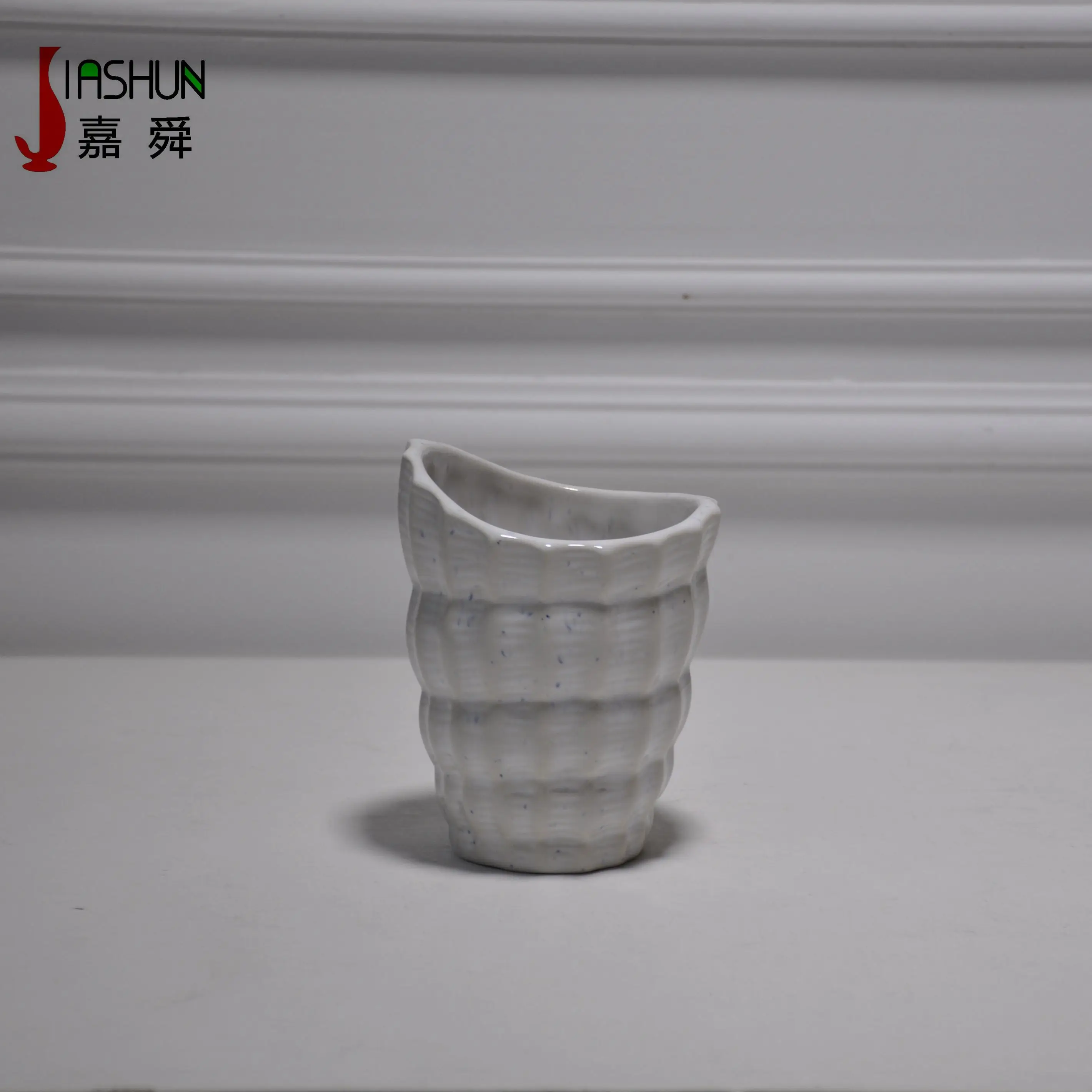 Hot Sale Modeling  6-pcs Ceramic Bathroom Set With Color Customization Modern Ceramic Bathroom Set For Bathroom