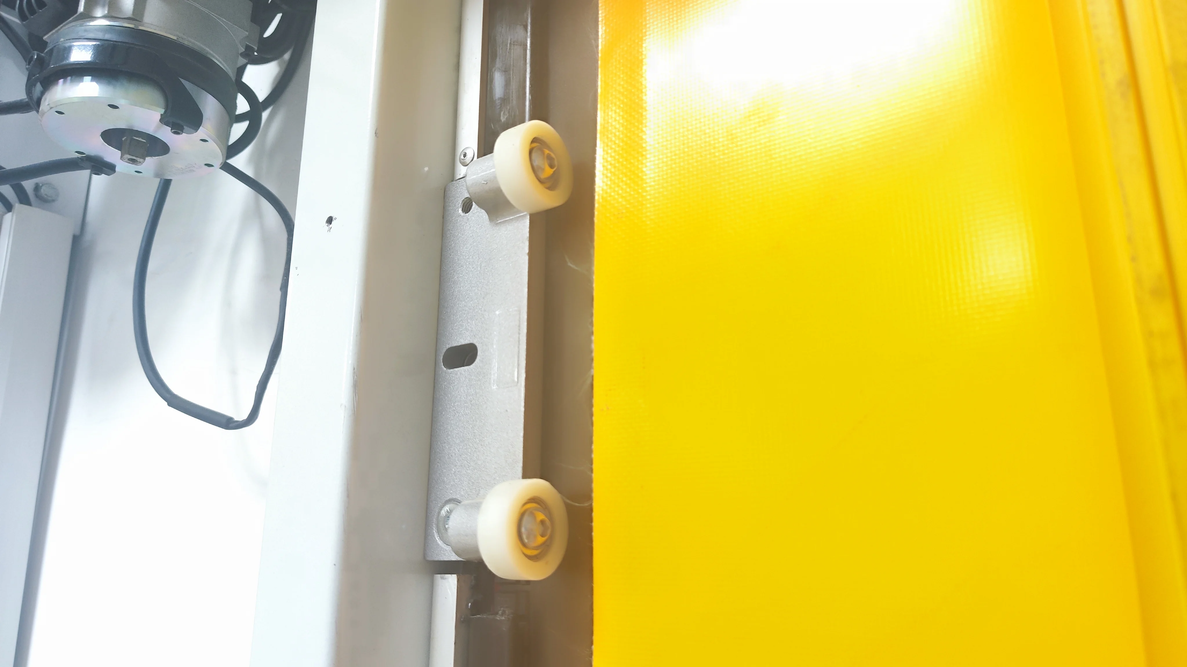 SHUNPENG Brand sealed fast Door PVC High Speed Zipper air bag Door Industrial Door for Industrial Building indoor