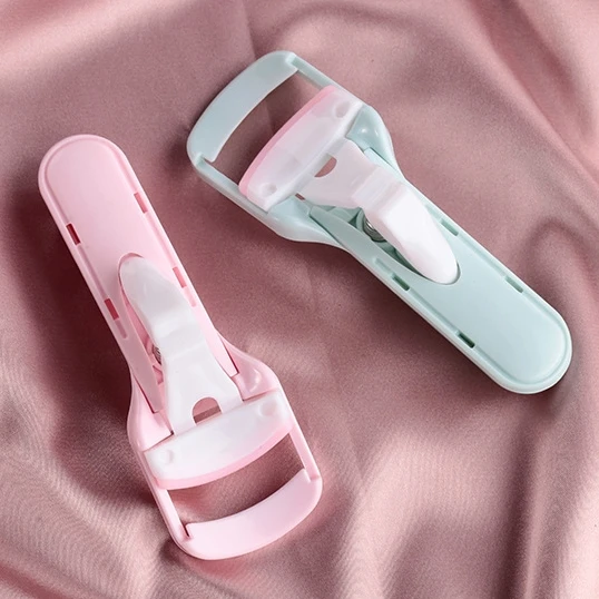 Biumart Makeup Tools Eyelash Curler Portable Press Type Eyelash Curler Not Pinch Eyelid Lash Curl Lasting False Eyelash Clip