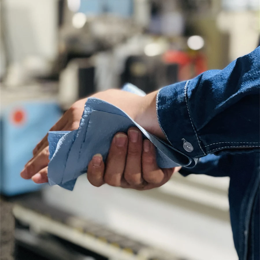 Customized X70 X80 Workshop Industry Wipes Wood Pulp Polyester Disposable Heavy Duty Wipes Industrial Wipe