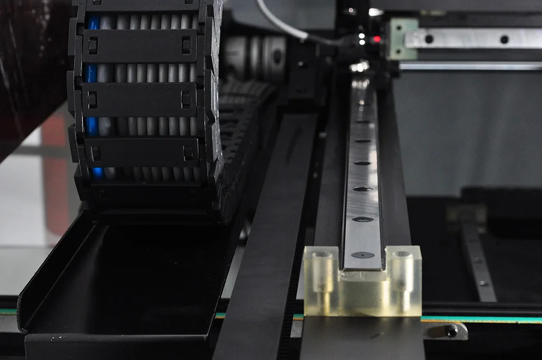 6 Heads H6 Led Light Making Robot From China Pick and Place Machine SMT Equipment Solar System