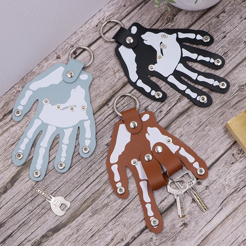 Spooky Skeleton Finger Keychain Halloween Finger PU Leather Keychain Christmas Key Holder Pendant Keychain