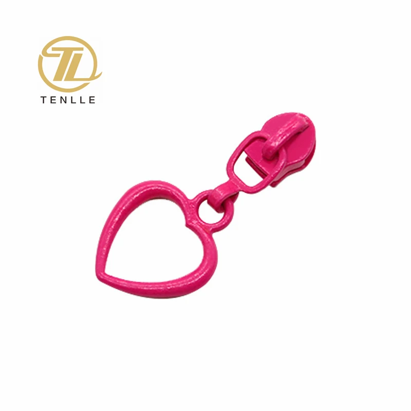 Manufacturers wholesale box bag pen bag shoes zipper head 3 no.5 nylon heart piece pull head multicolor optional