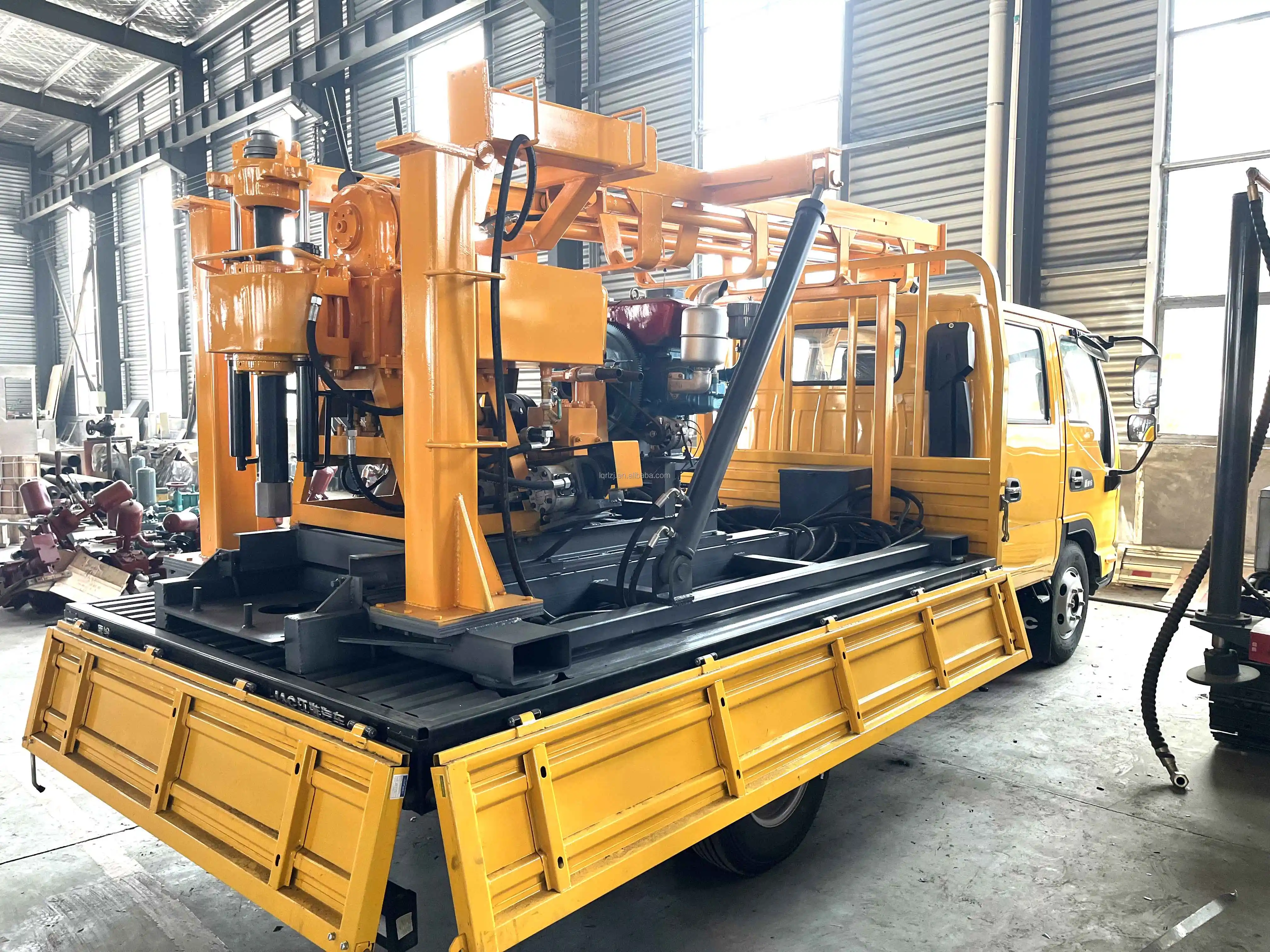 200 meters water wells drill rig truck rotary truck mounted drilling rig for sale