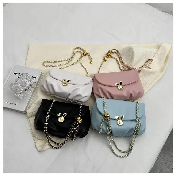 Genuine Leather Small Golden Ball Crossbody Chain Bag for Women 2024 New Fashionable Summer Versatile Shoulder Bag