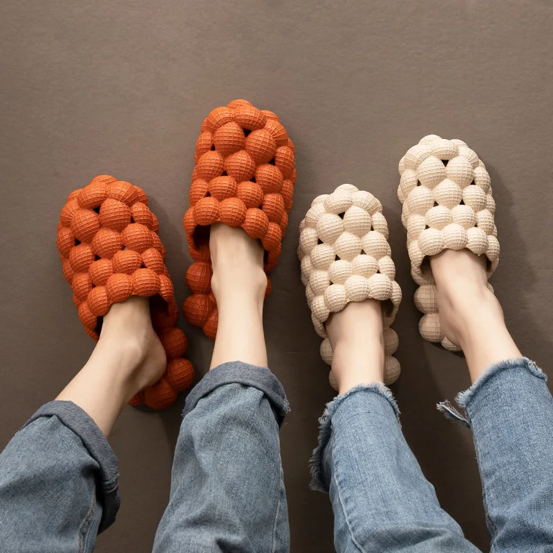 High Quality Bubble Women Slippers Massage Footwear Indoor Outdoor Slipper Ladies Women Slides Slippers