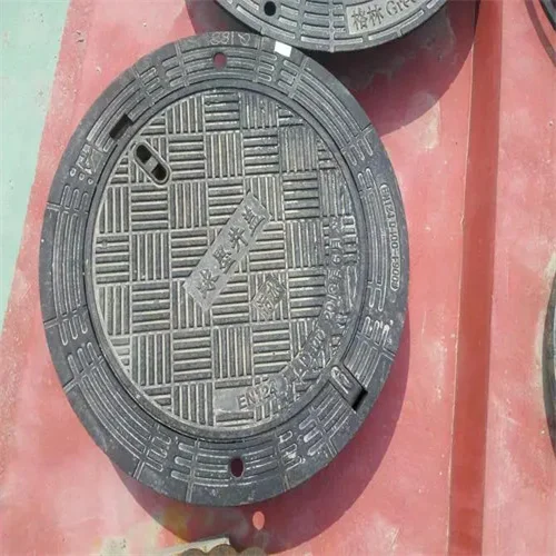 BS En 124 Lockable ductile iron manhole covers for road drainage Sewer covers with frames
