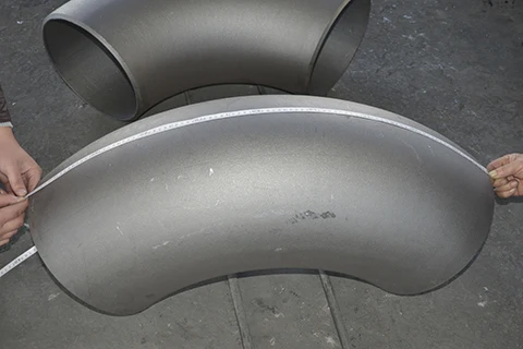 Factory custom color Free Sample Long Radius Elbow Tee Pneumatic Connector Tube Seamless Thread Welding Alloy Pipe Fitting