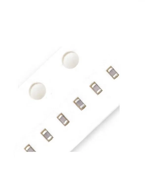 Новый и оригинальный 1005 105K 10% MLCC X5R 6,3 V 1 мкФ 0402 CL05A105KQ5NNNC керамический конденсатор поверхностного монтажа