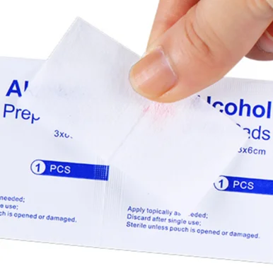 Small Sachet  5*5cm Alcohol glass len Wipes 70%-75% isopropyl alcohol wipes