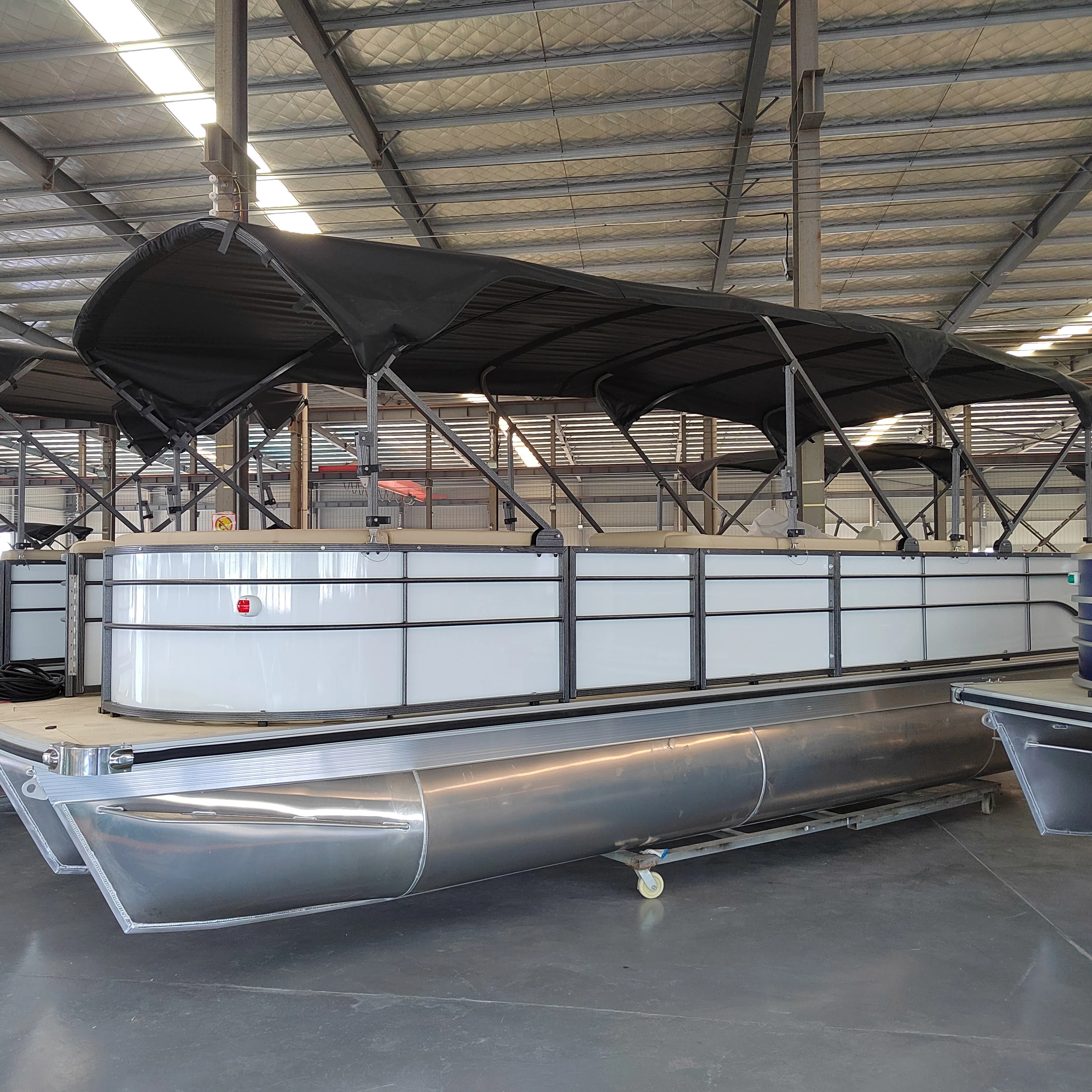 2023 new design 25ft 7.6m all welded lake and river water entertainment aluminium pontoon boat with Bimini