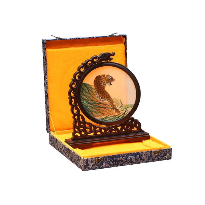 Shu Embroidery tiger and leopard  Pictures Double-sided embroidery Black With Brown Ornaments Intangible Cultural Heritage