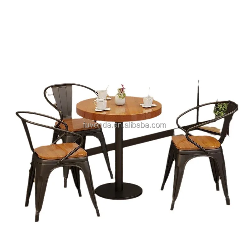 Vintage coffee table and chair set restaurant drinking shop wooden top iron frame bar table and chairs