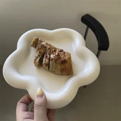 K&B Cute Under-glaze Ceramic Dishes Plates Color Hand-painted Irregular Dessert Snack Bread Breakfast Plate