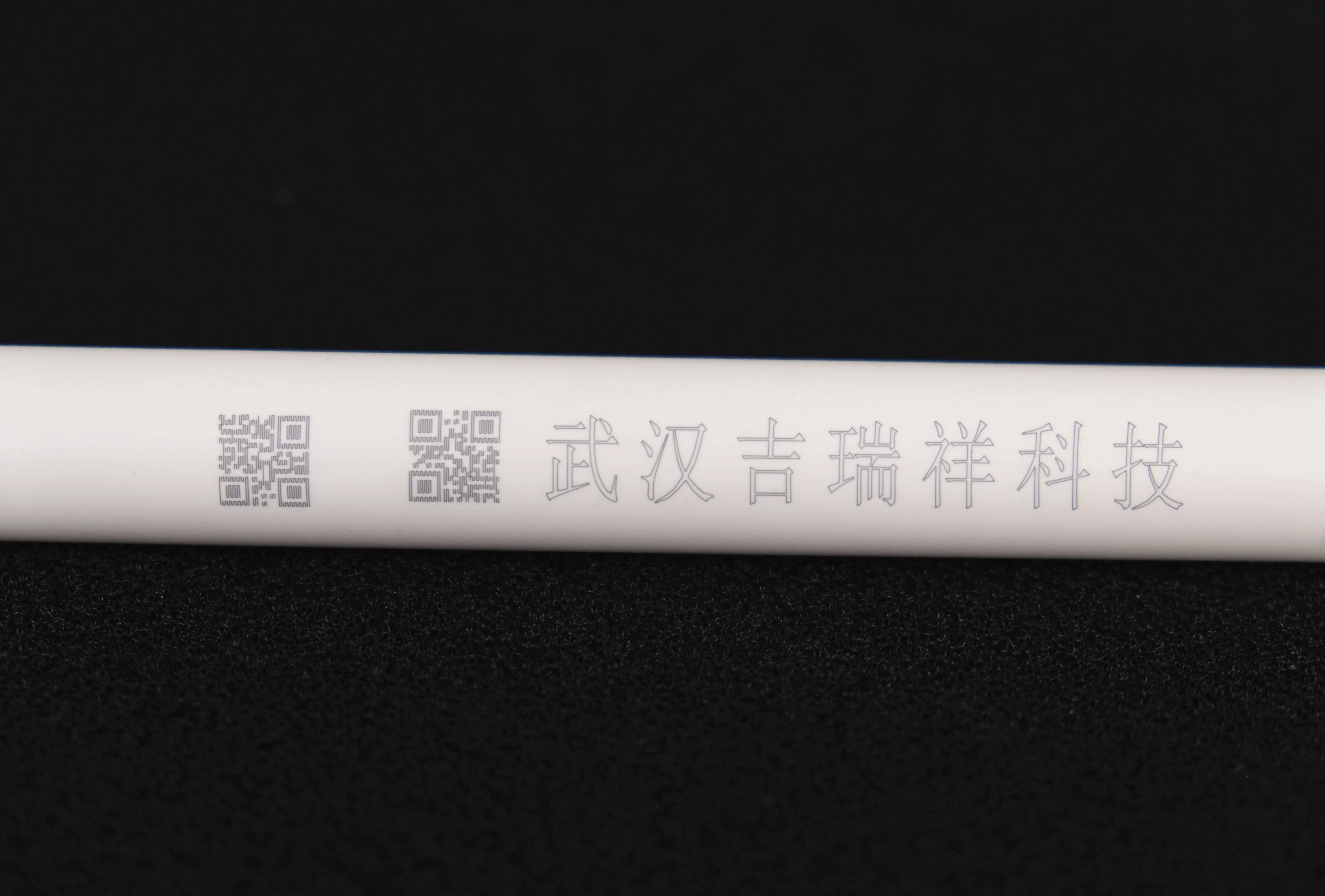 Wuhan Grentsun Factory Price Fiber CO2 Fly Laser Marking Machine UV 3w 5w 10w Laser Coding Machine for pvc/tpe Cables