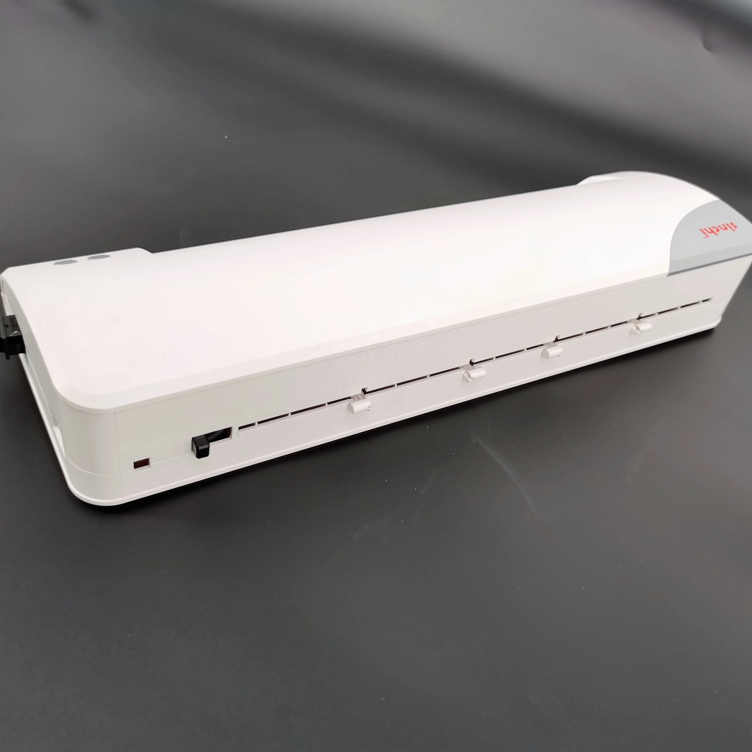 
SINCHI fast warm-up office/school/home laminating machines a4 laminator pouch laminator for cards lamination 