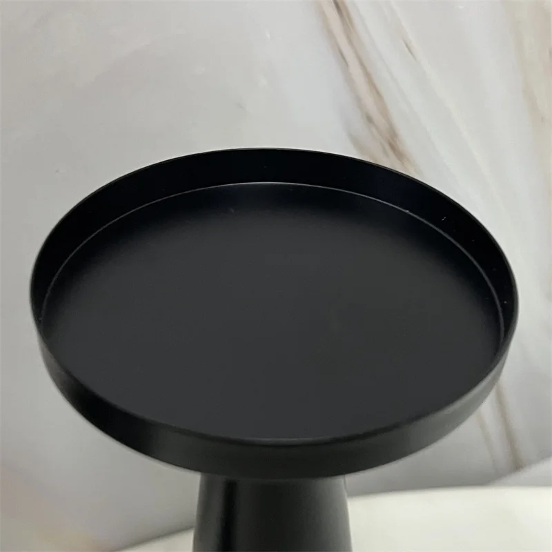 Candle Holders Modern Metal Candlestick Wedding Candle Stand Exquisite Christmas Desktop Party Decor for Home Decor Black Gift