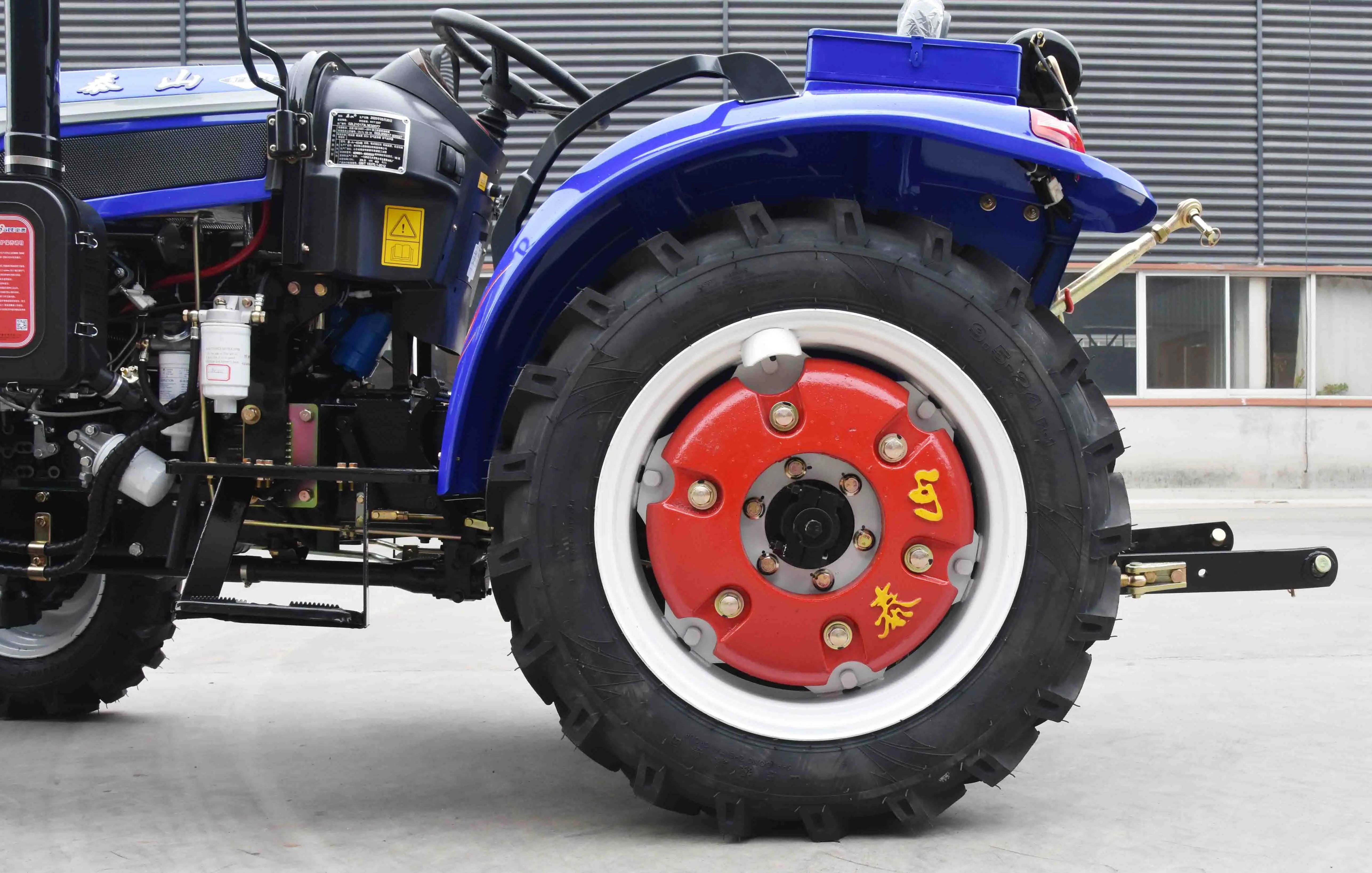 High Quality small farm tractor tractors 4wd prices 30HP  Efficient garden tractor new cheap