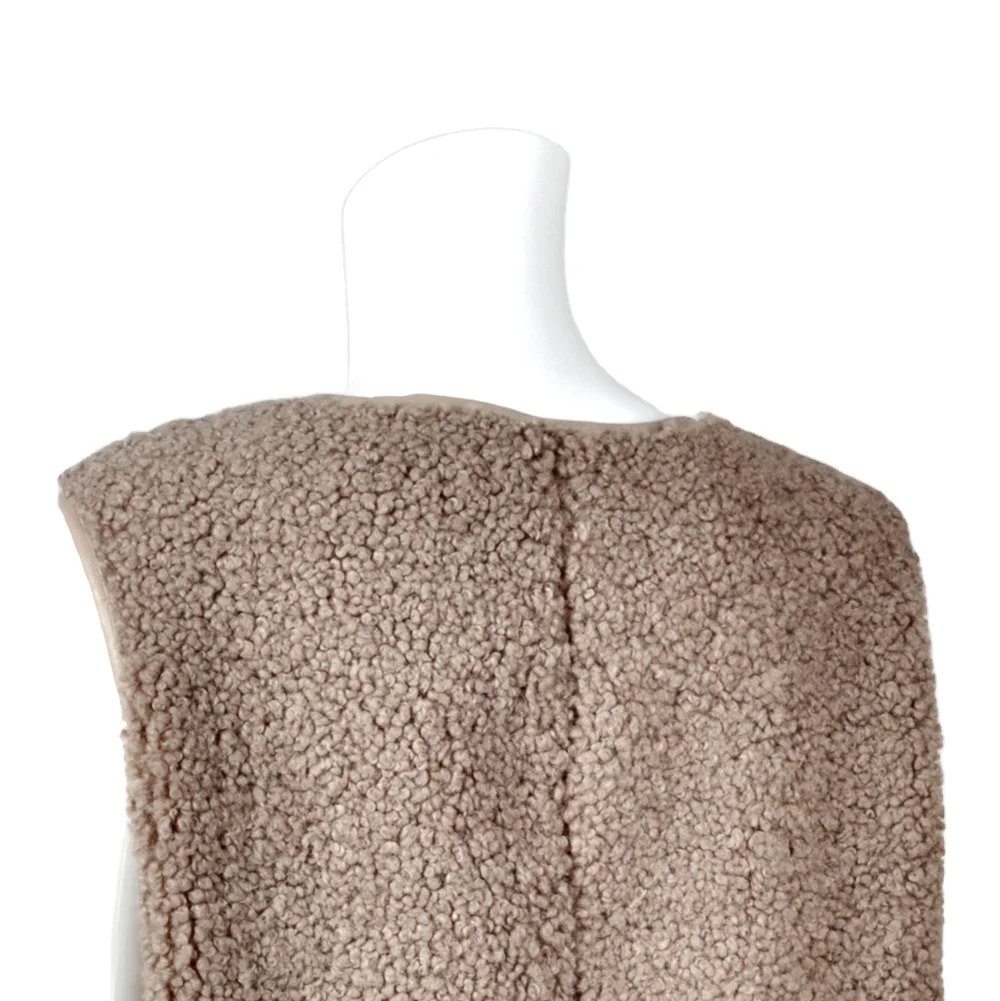 
2020 Winter Ladies faux Fur Vest Women Fur Gilet Customize Logo Woolen Warm Coat 