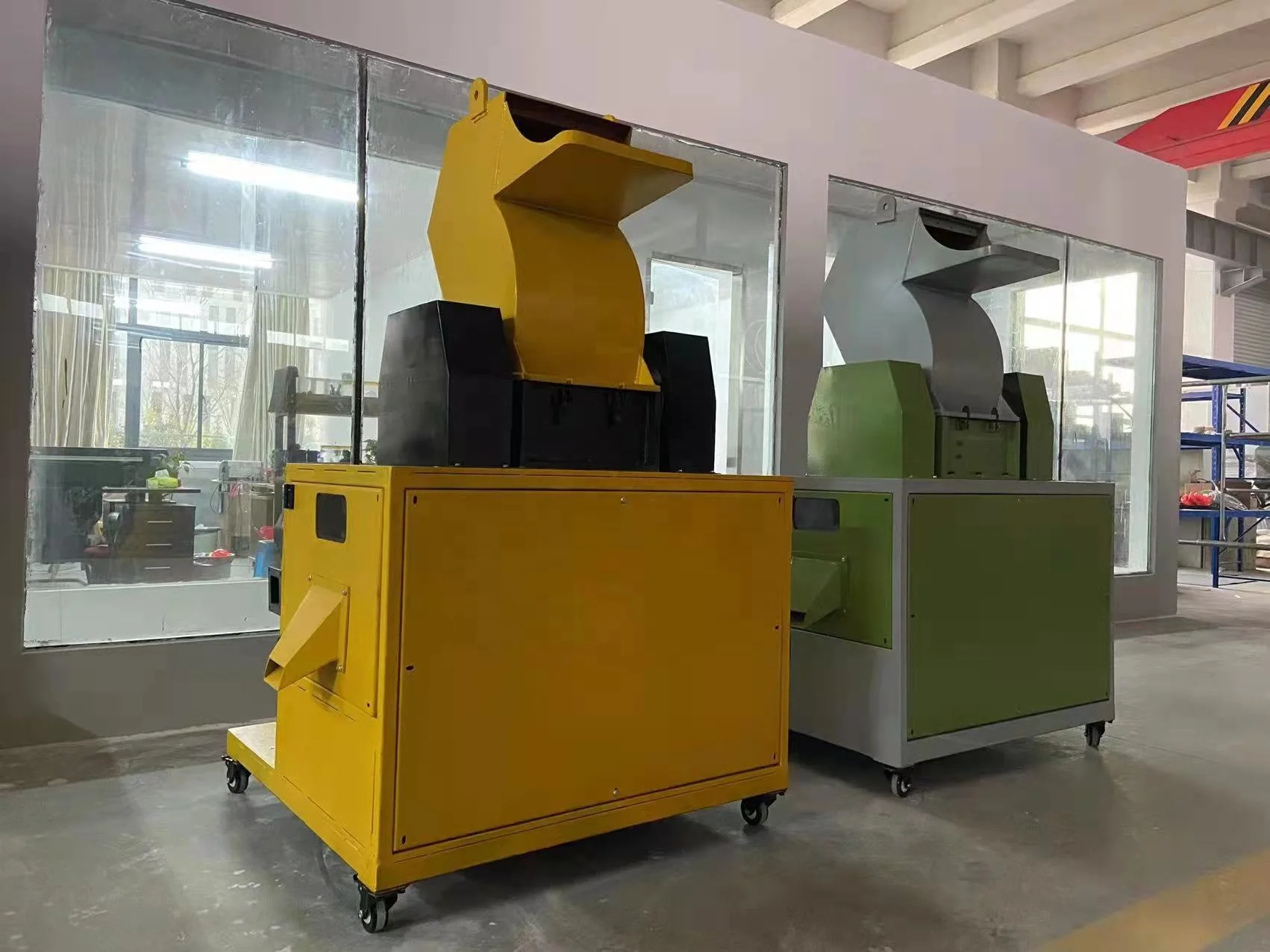 small size  copper wire granulator machine  cable scrap shredder metal recycling single or 3phase total 3kW