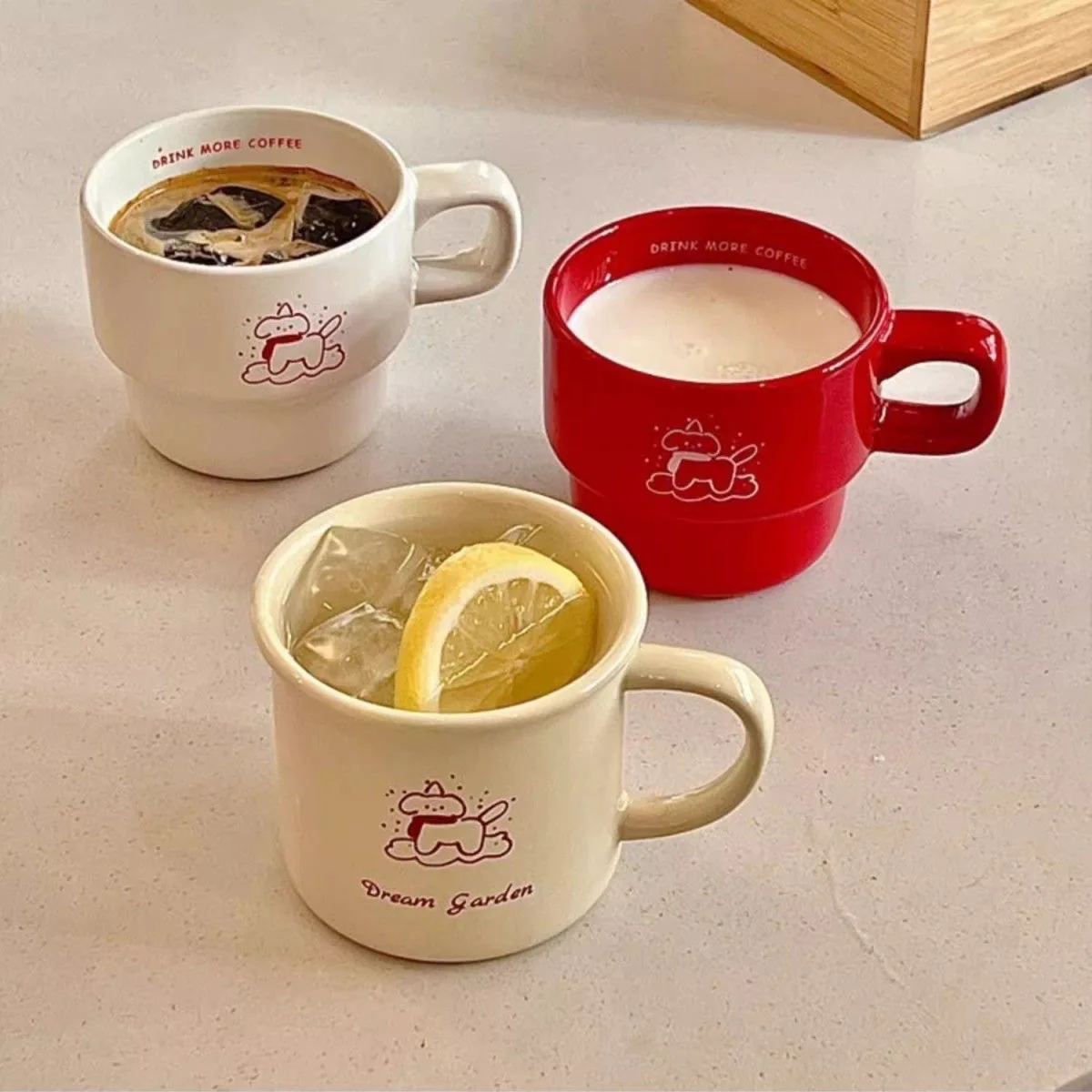 2024 Fancy Unique Ceramic Coffee Mug Wholesale with Personalized Printing Logo Text Customzble Porcelain Couple Cups