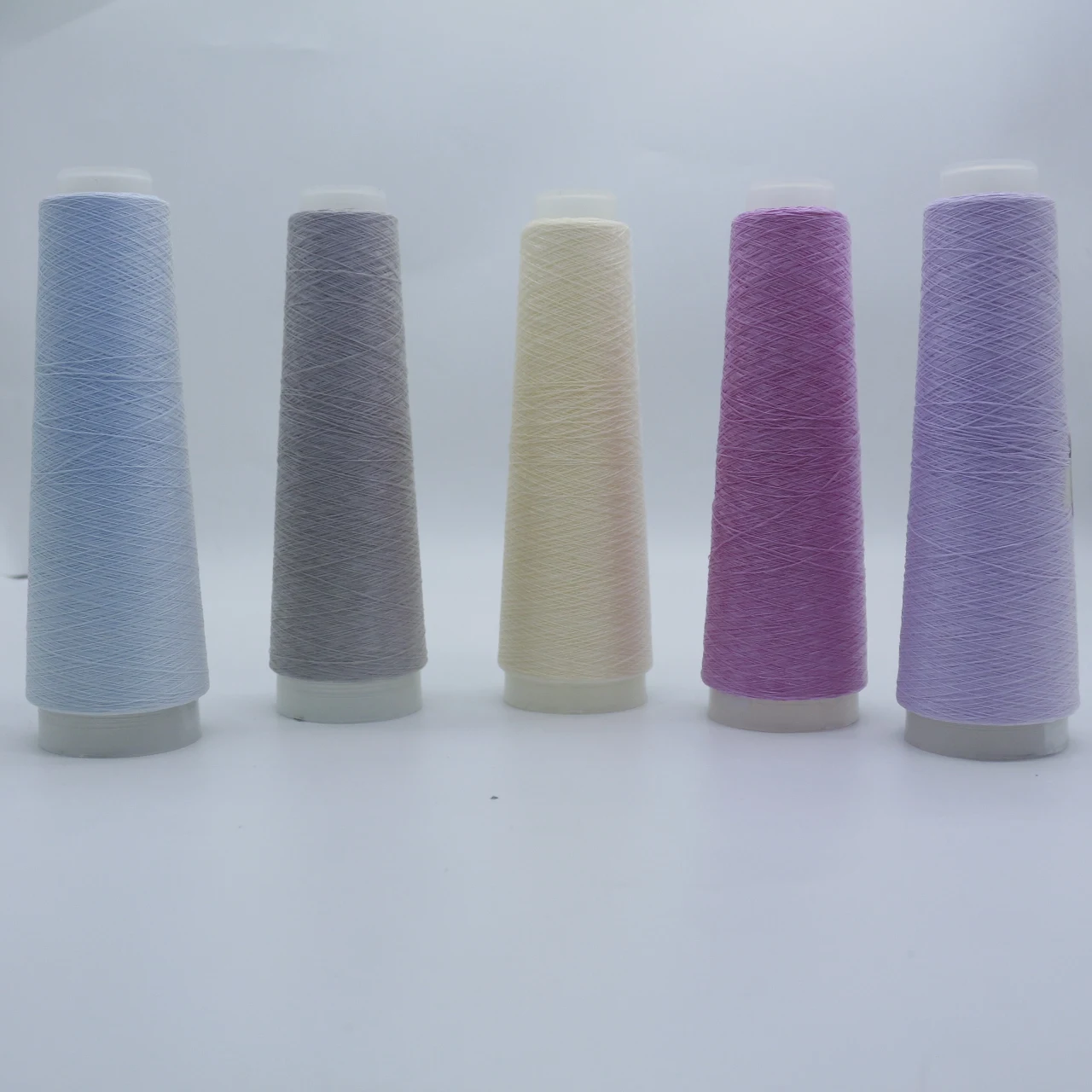 Luxury Collection Blended Spun Knitting Yarn Photochromic Anti-Pilling Eco-Friendly Recycled Wool Sewing Weaving Embroidery Dyed