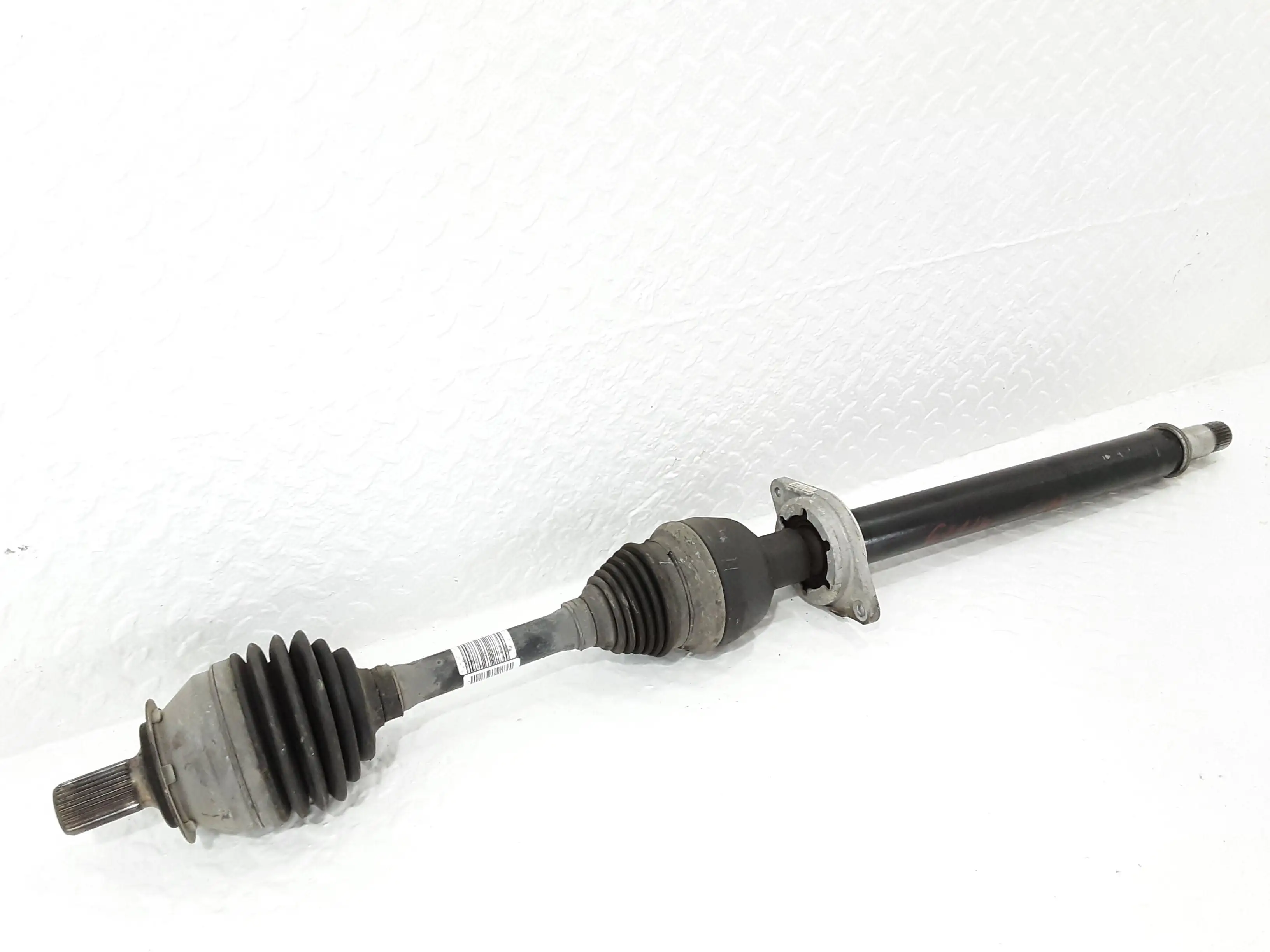 Auto parts 2011-2018 Mercedes W242 W246 W176 C117 X156 CV Joint Axle shaft drive shaft for A2463303100 A2463303200