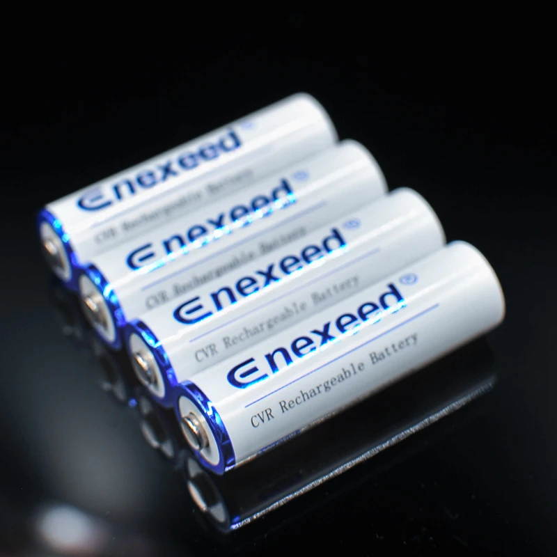 Large capacity aa direct charge lithium rechargeable battery 1.5v 3300mWh 2500mWh constant voltage output low self-discharge