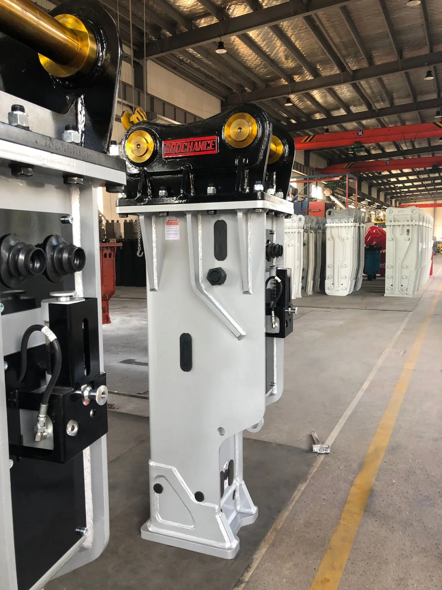 Auto Greasing 12 Months Warranty SB70 SB81 SB100 SB121Silenced Type Box Type Hydraulic Hammer Breaker