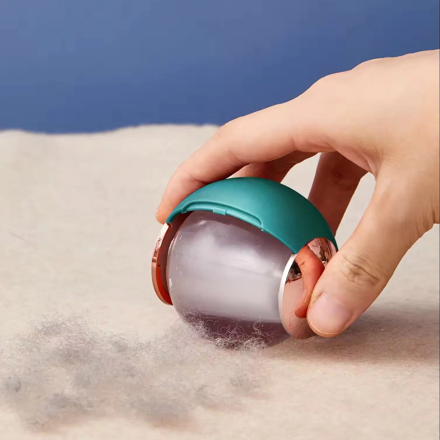Portable Sticky Dog Cat Pet Hair Remover Tool Washable Reusable Lint Roller Ball for Clothes & Furniture Laundries