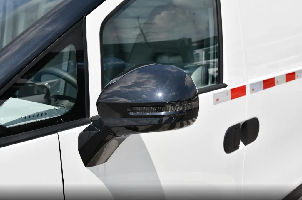 2023 популярный электрический минивэн MAXUS Montana V1 дешевые электромобили новой энергии
