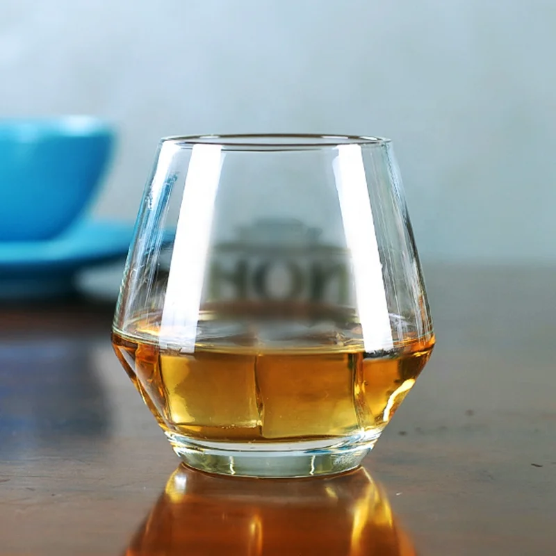 Free Sample Fast Delivery Personalized Rum Whisky Glass Whiskey Glasses