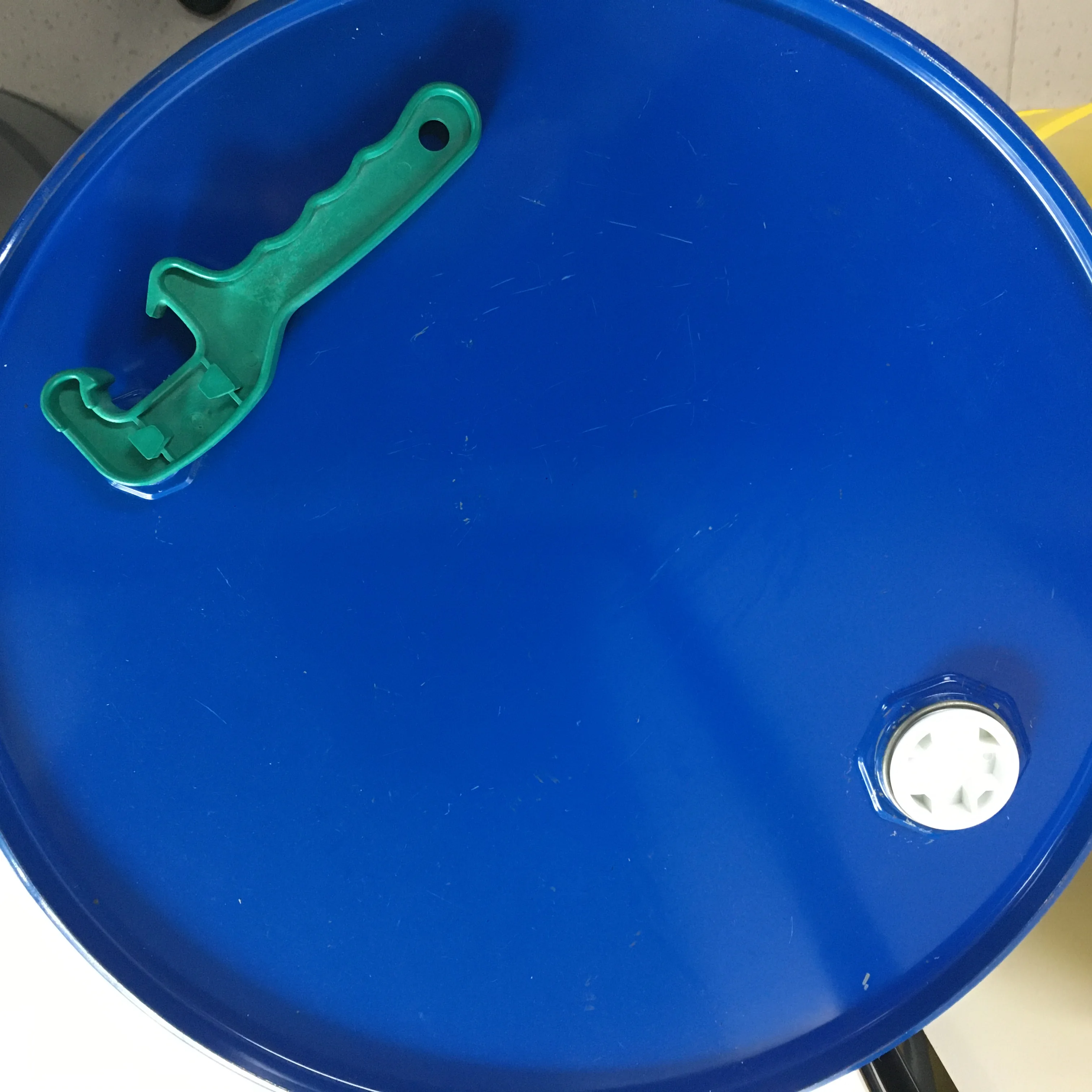 Plastic Drum 2' and 3/4' Bung Wrench Paint Bucket Jerry Can Opener Tool for DIN51 DIN61 DIN71 Cap