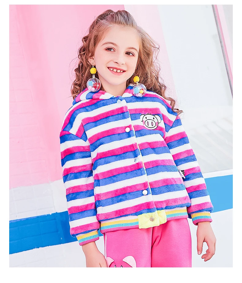 
Wearable Nice Fashion Hot Sale Autumn And Winter Velvet Jackets Outfits 