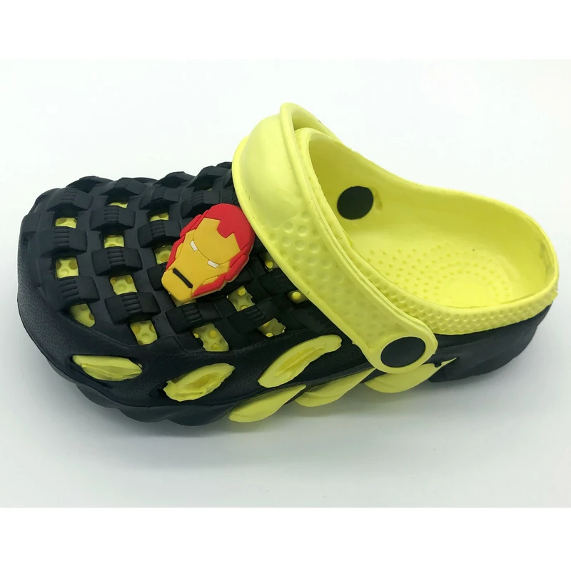 2021 wholesale new stylish kids classic summer beach outdoor garden shoes  cute  eva sandals double colors flat clogs