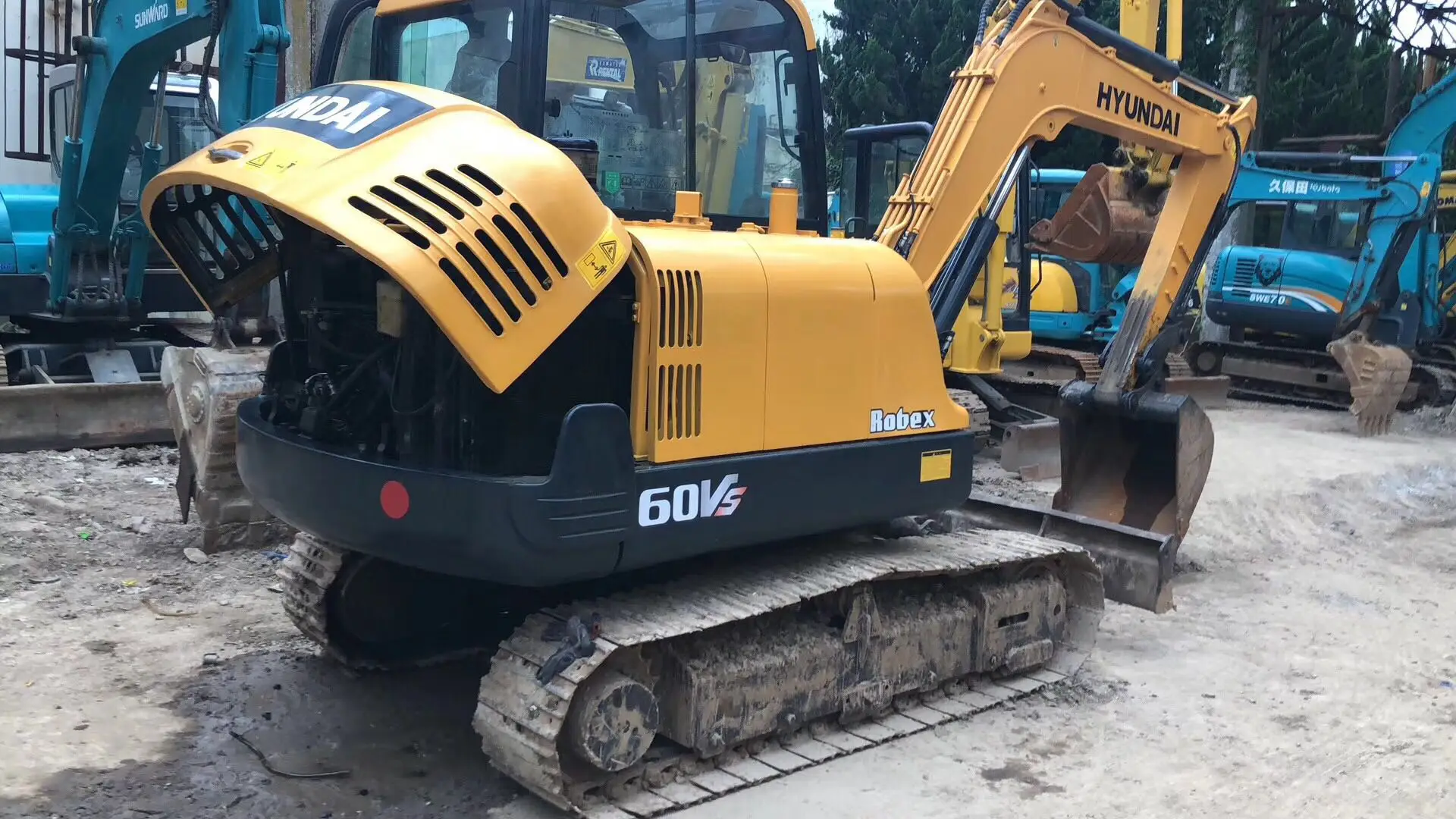 used second hand HYUNDAII R60VS R80-7 R100-7  0.21m3 6 ton 8 ton mini crawler excavator in good quality