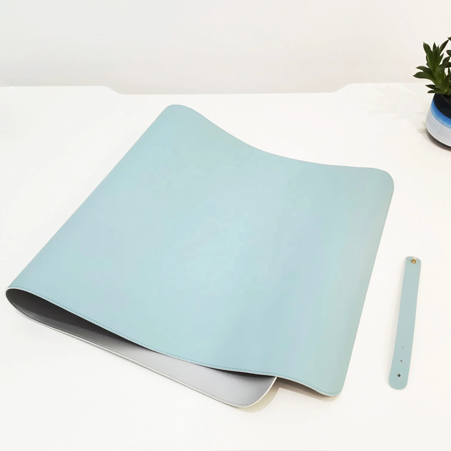 Factory cheap price wholesale computer gaming leather desk mat double sided waterproof mouse pad 80cm PU large mousepad