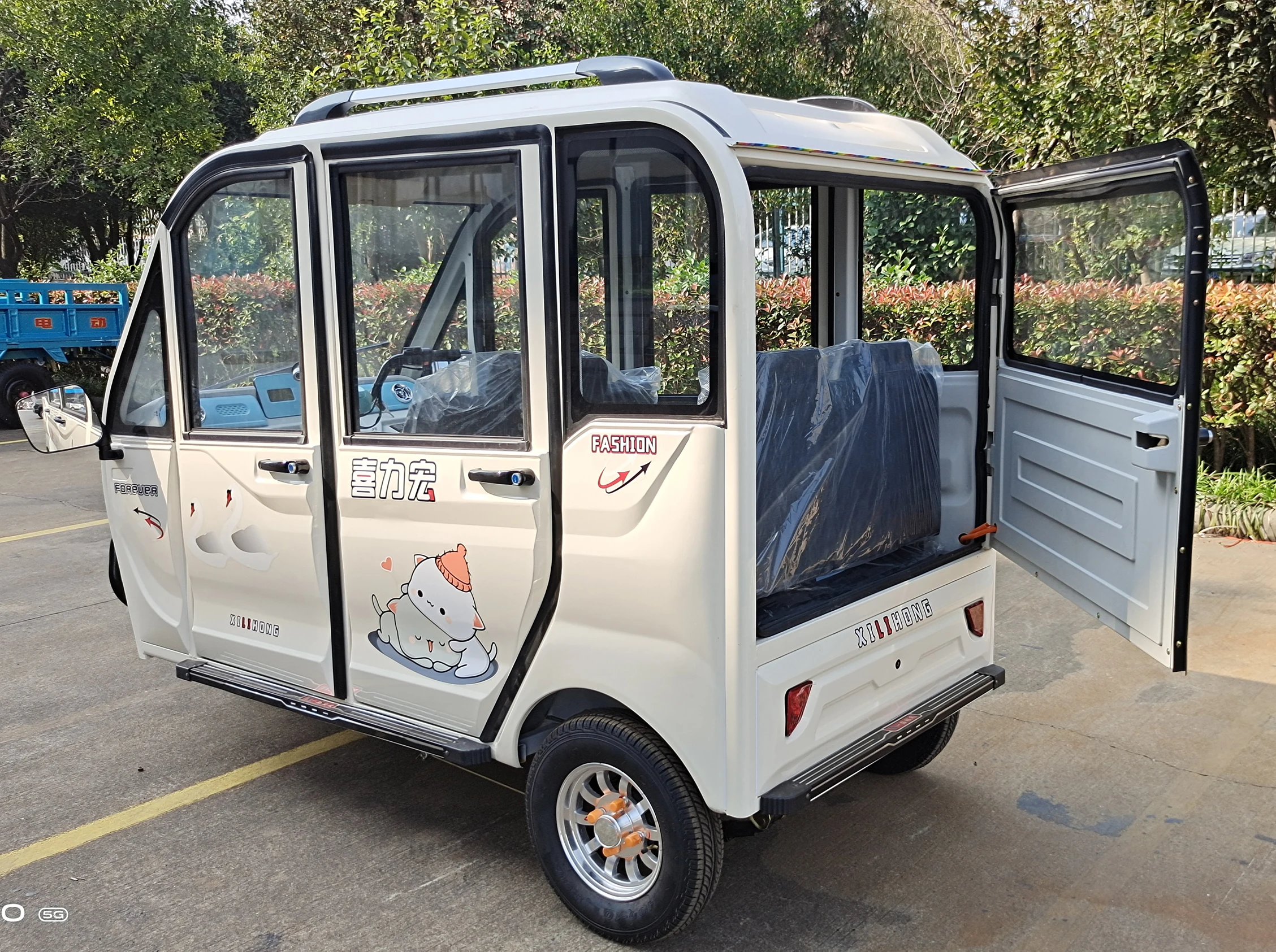 Chang li Hot selling safely and popular three wheel china electric rickshaw for passenger and electric tuktuk for taxi