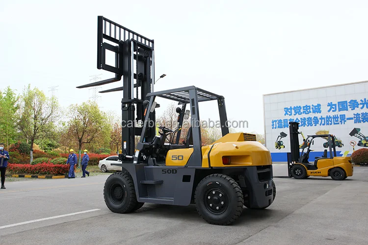 Новый официальный транспортный вилочный погрузчик 5-тонный XCB-DT50 турельный дешевая продажа