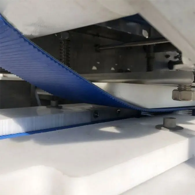 304 stainless steel belt conveyor Chicken Breast Filleting Machine small chicken breast horizontal fresh meat slicer