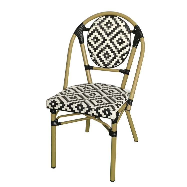 Черно-белый стул для патио из ротанга с анти-УФ состоящий желтой оправы и спинки сиденья ручной работы