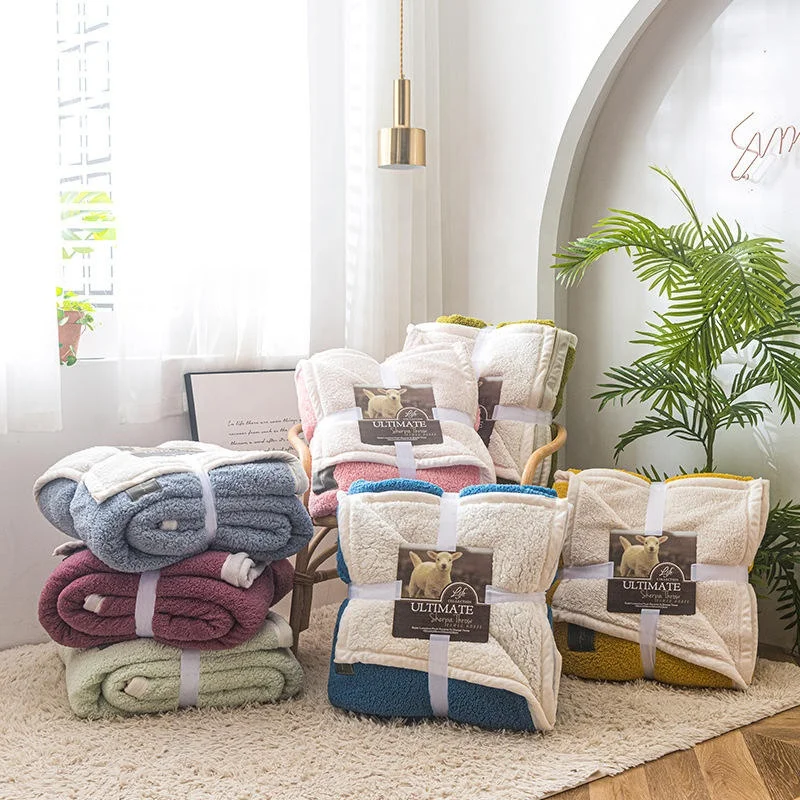 wholesale oversized microfiber & sherpa wearable fleece throw sublimation blanket weighted flannel sherpa blanket for winter