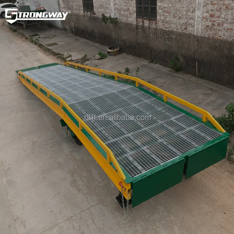 Loading ramp of hydraulic container on 10-ton mobile unloading platform of boarding axle