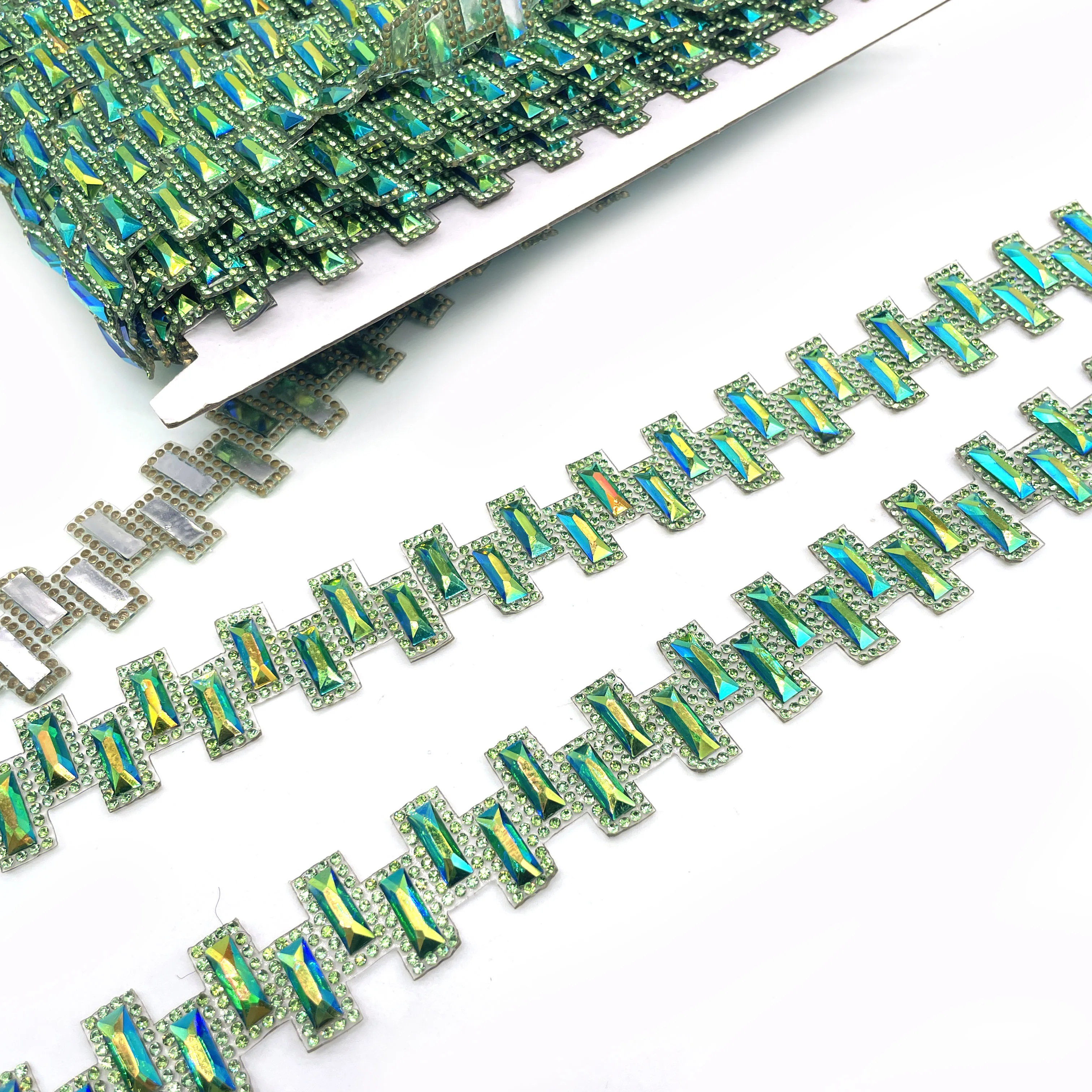 2025 Trinidad Carnival Samba Dressing Decorative Crystal Rhinestones Hot Fix Rhinestone Appliques Trims for Shoes Garments Bags